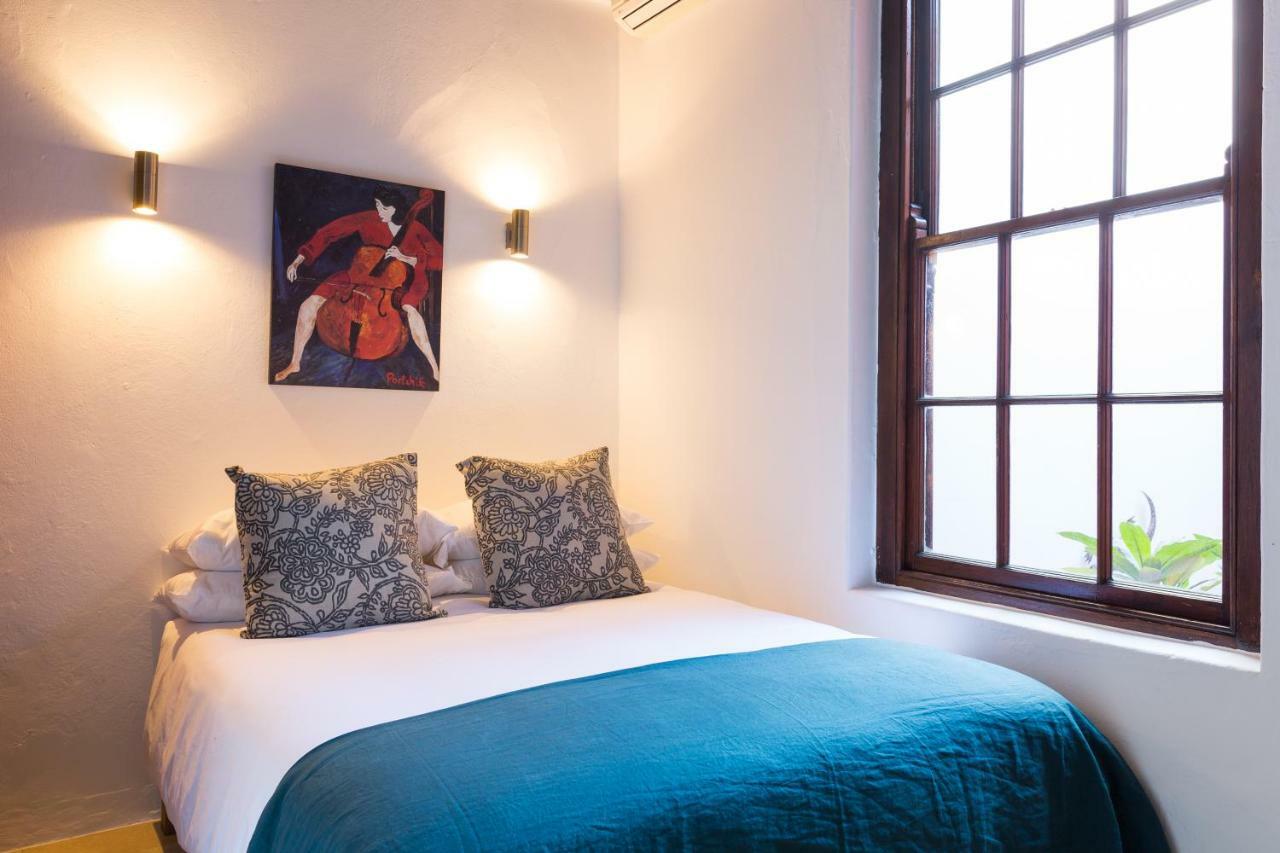 Central Cape Town, Stylish Home, With Private Courtyard Экстерьер фото