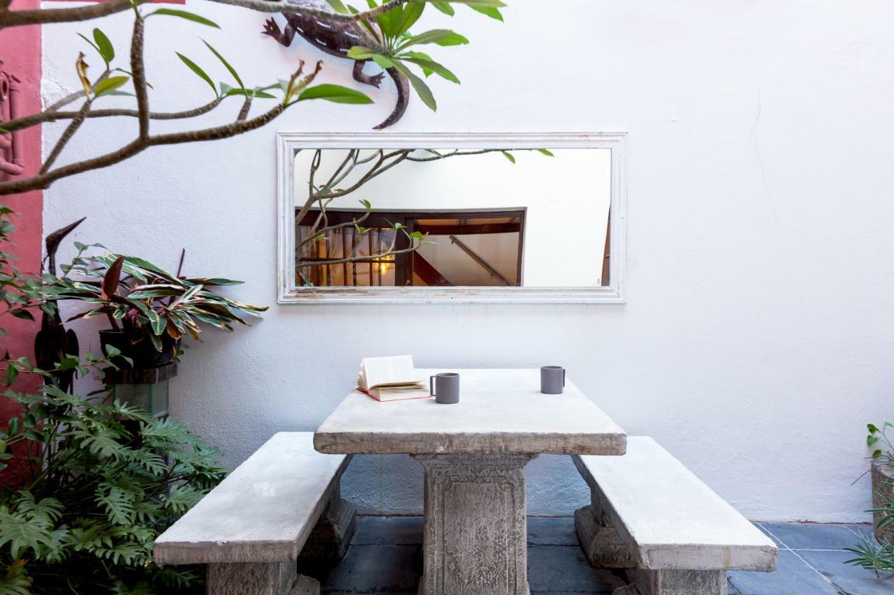 Central Cape Town, Stylish Home, With Private Courtyard Экстерьер фото