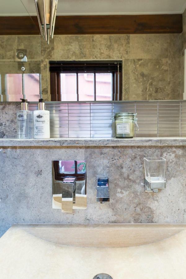 Central Cape Town, Stylish Home, With Private Courtyard Экстерьер фото